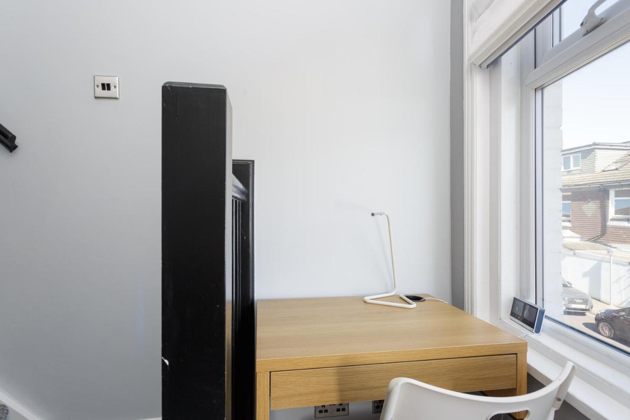 Stopover At Orchard Loft, Cosy And Convenient Portsmouth Zewnętrze zdjęcie